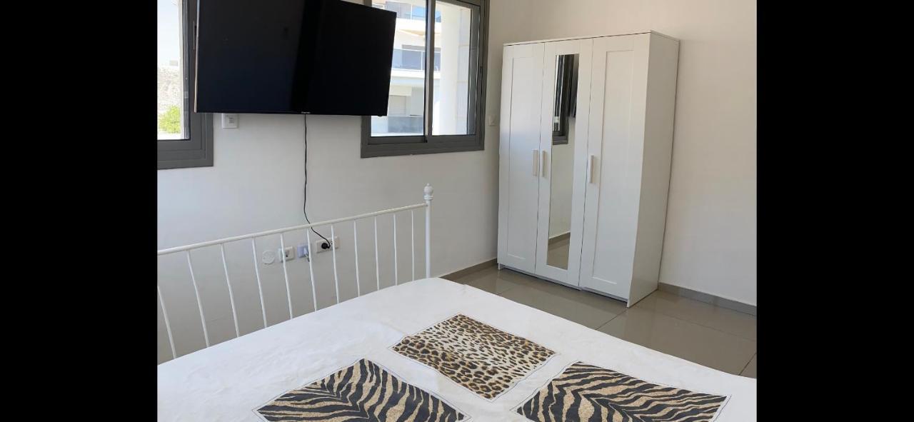 דירות אילת Stunning Penthouse With Sea Views And Private Heated Pool מראה חיצוני תמונה