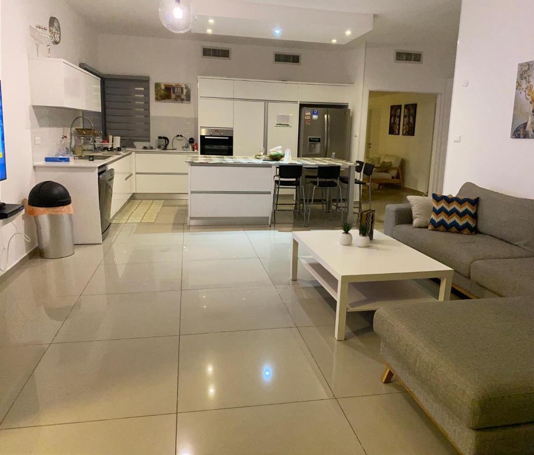 דירות אילת Stunning Penthouse With Sea Views And Private Heated Pool מראה חיצוני תמונה