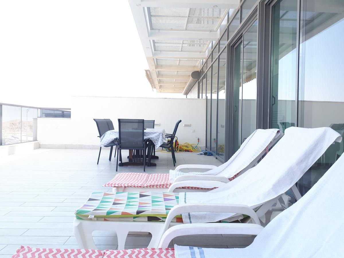 דירות אילת Stunning Penthouse With Sea Views And Private Heated Pool מראה חיצוני תמונה